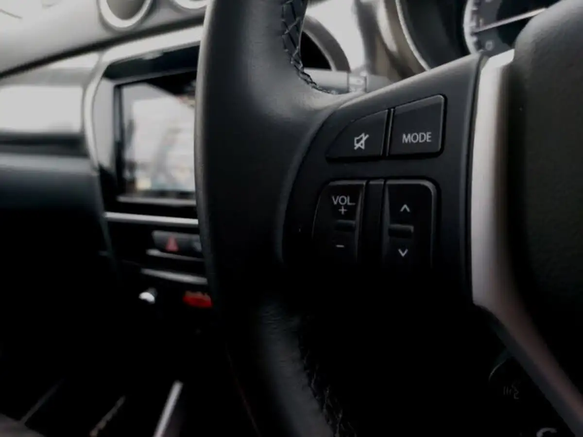 2023-suzuki-vitara-14-boosterjet-sz5-allgrip-big-12