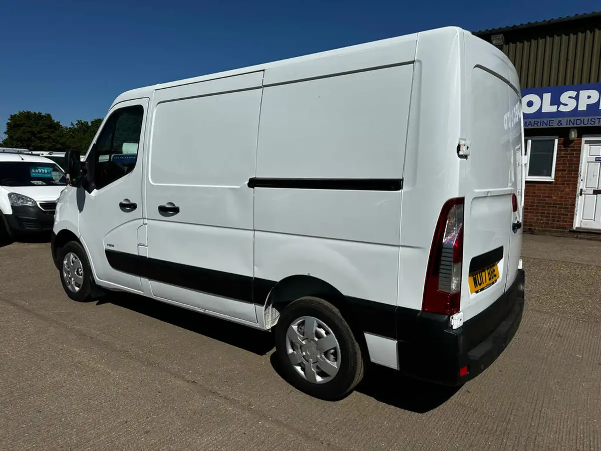 2017-vauxhall-movano-23cdti-l1h1-f2800-110pseu6-panel-big-6