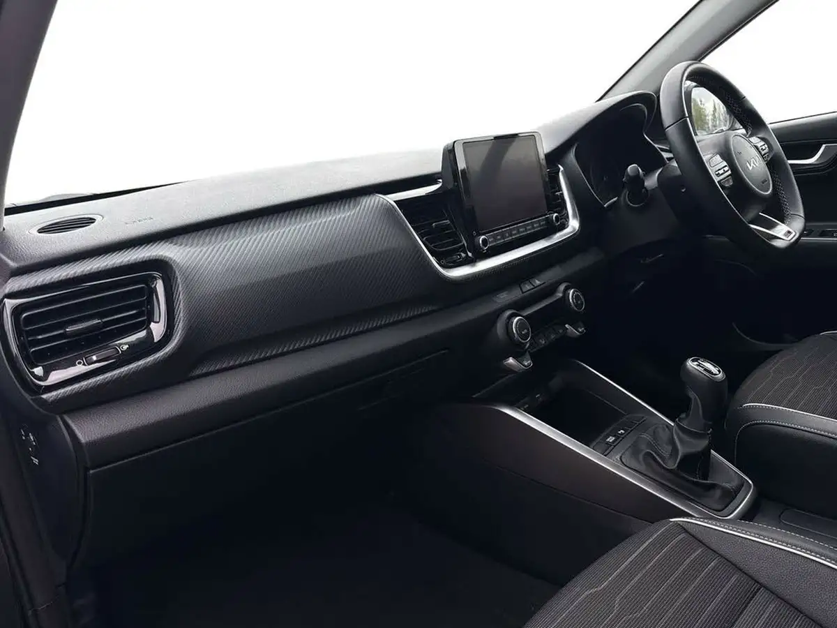2022-kia-stonic-10-t-gdi-gt-line-118bhp-48v-big-6