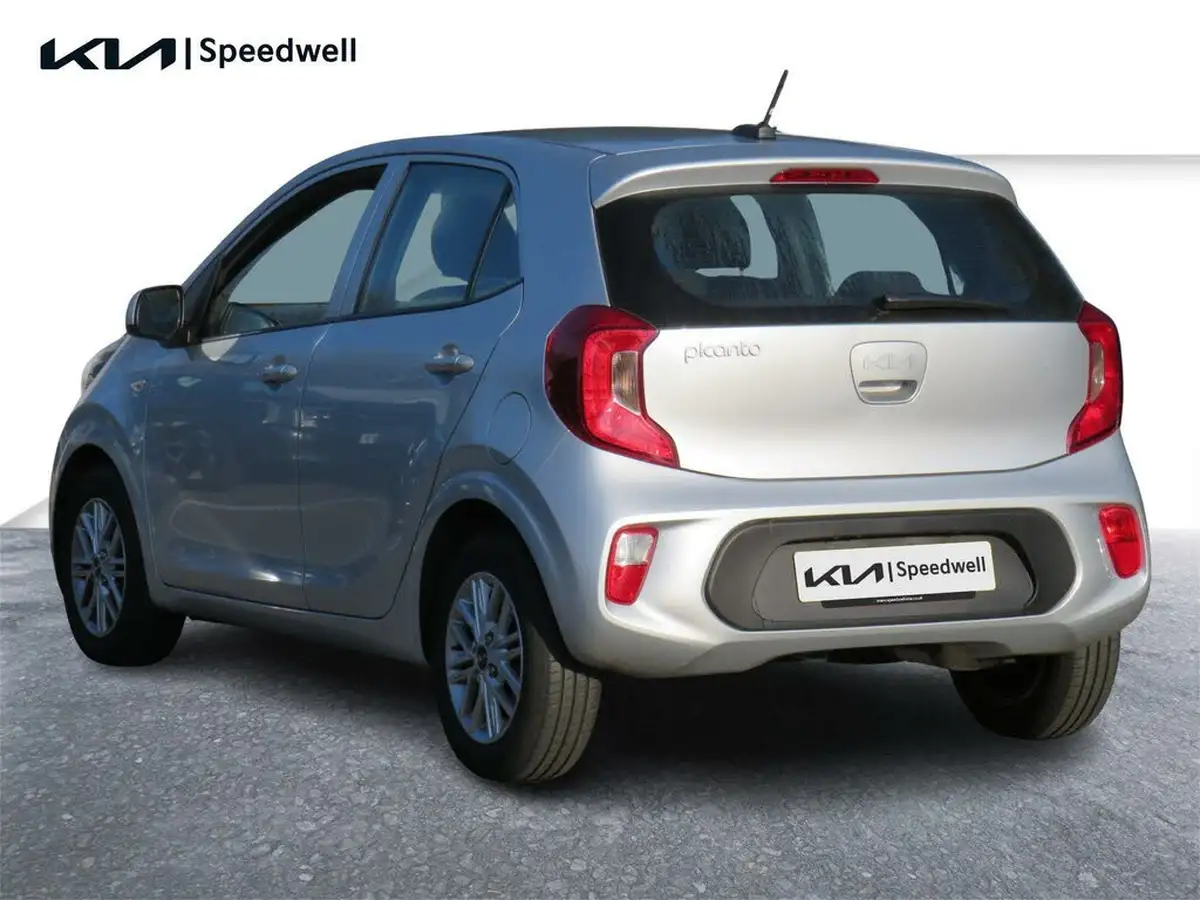 2023-kia-picanto-10-2-auto-seq-big-4