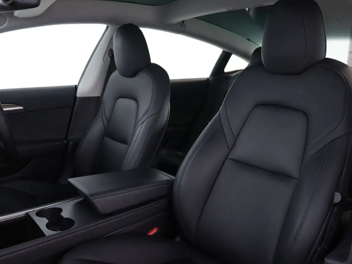 2022-tesla-model-3-e-long-range-big-33