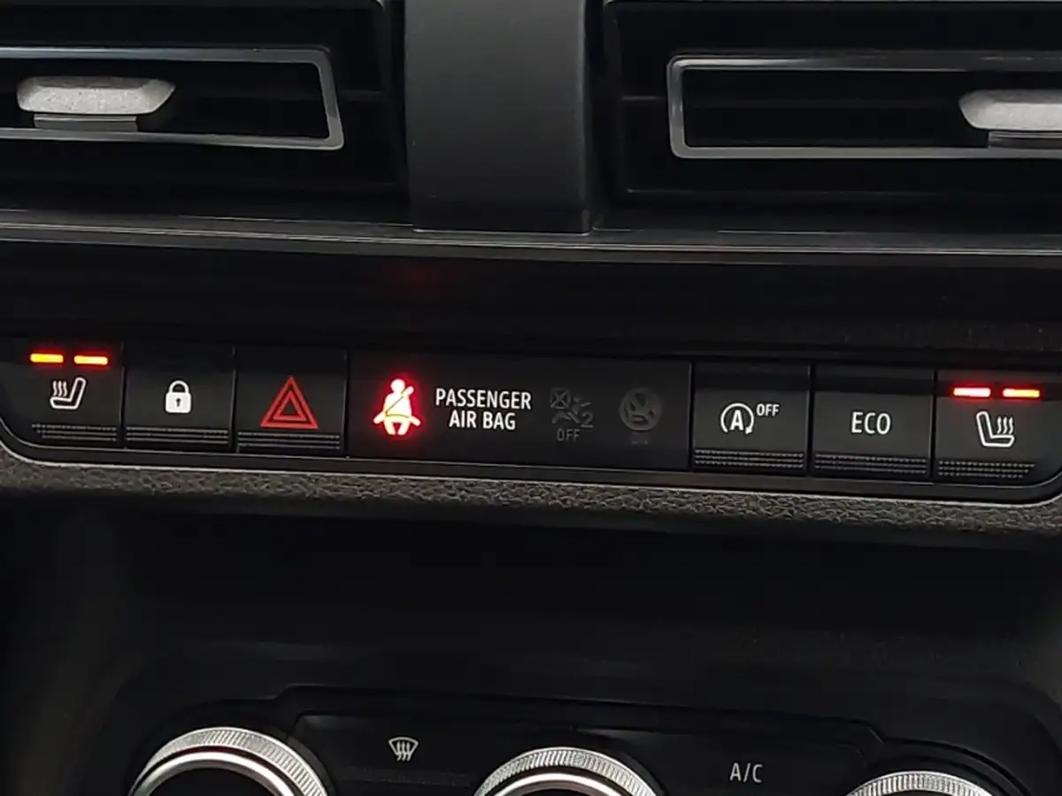2021-renault-captur-10-tce-iconic-90ps-big-14