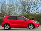 2017-volkswagen-polo-10-match-60ps-ss-5d-small-2