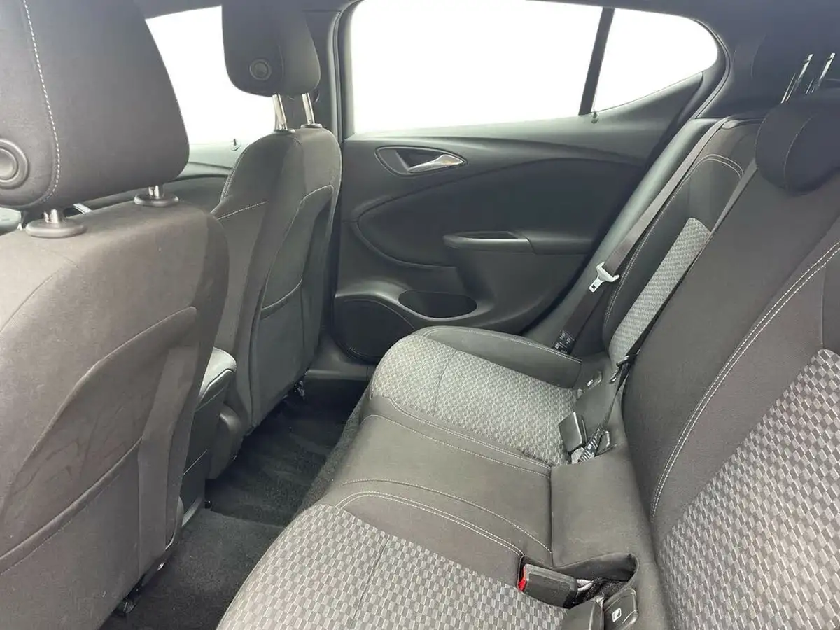 2019-vauxhall-astra-14i-16v-turbo-sri-vx-line-nav-ss-big-10