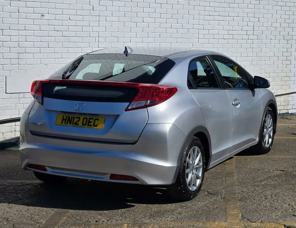 2012-honda-civic-18-ex-auto-big-36