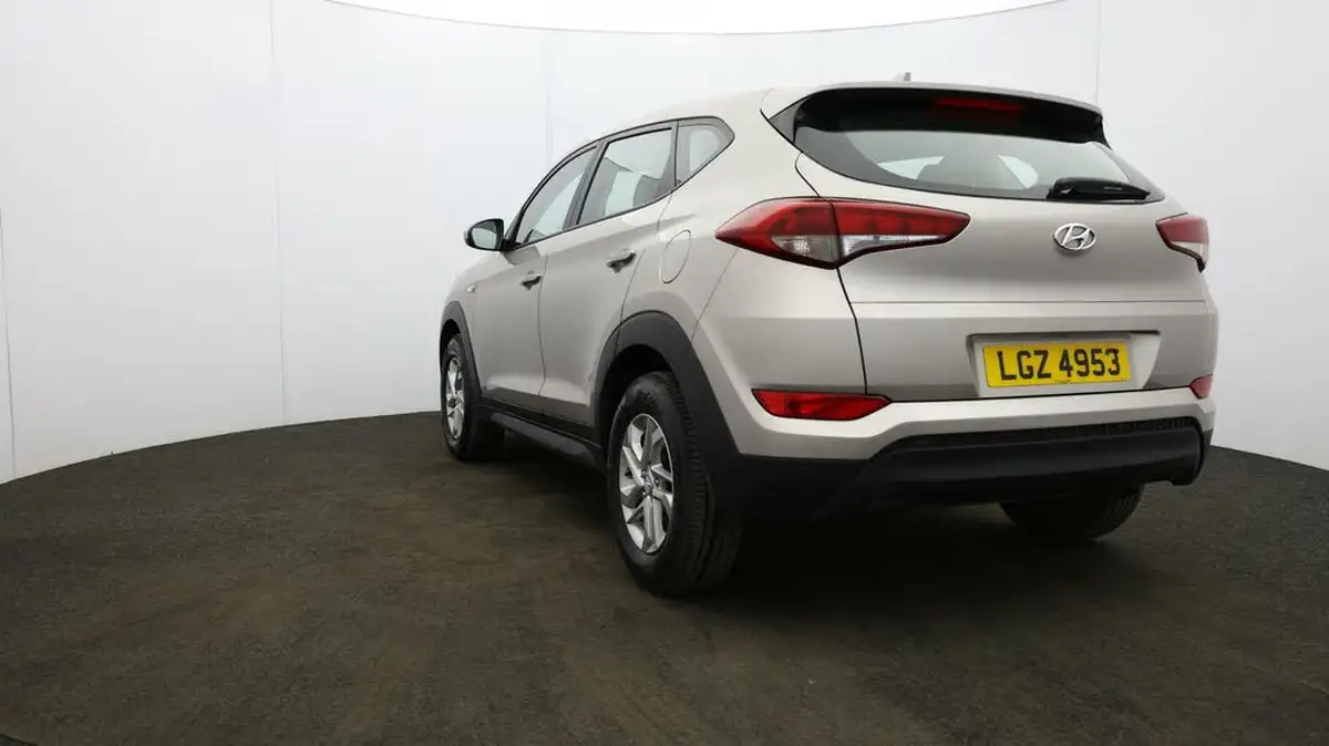 2018-hyundai-tucson-17crdi-blue-drive-s-big-23