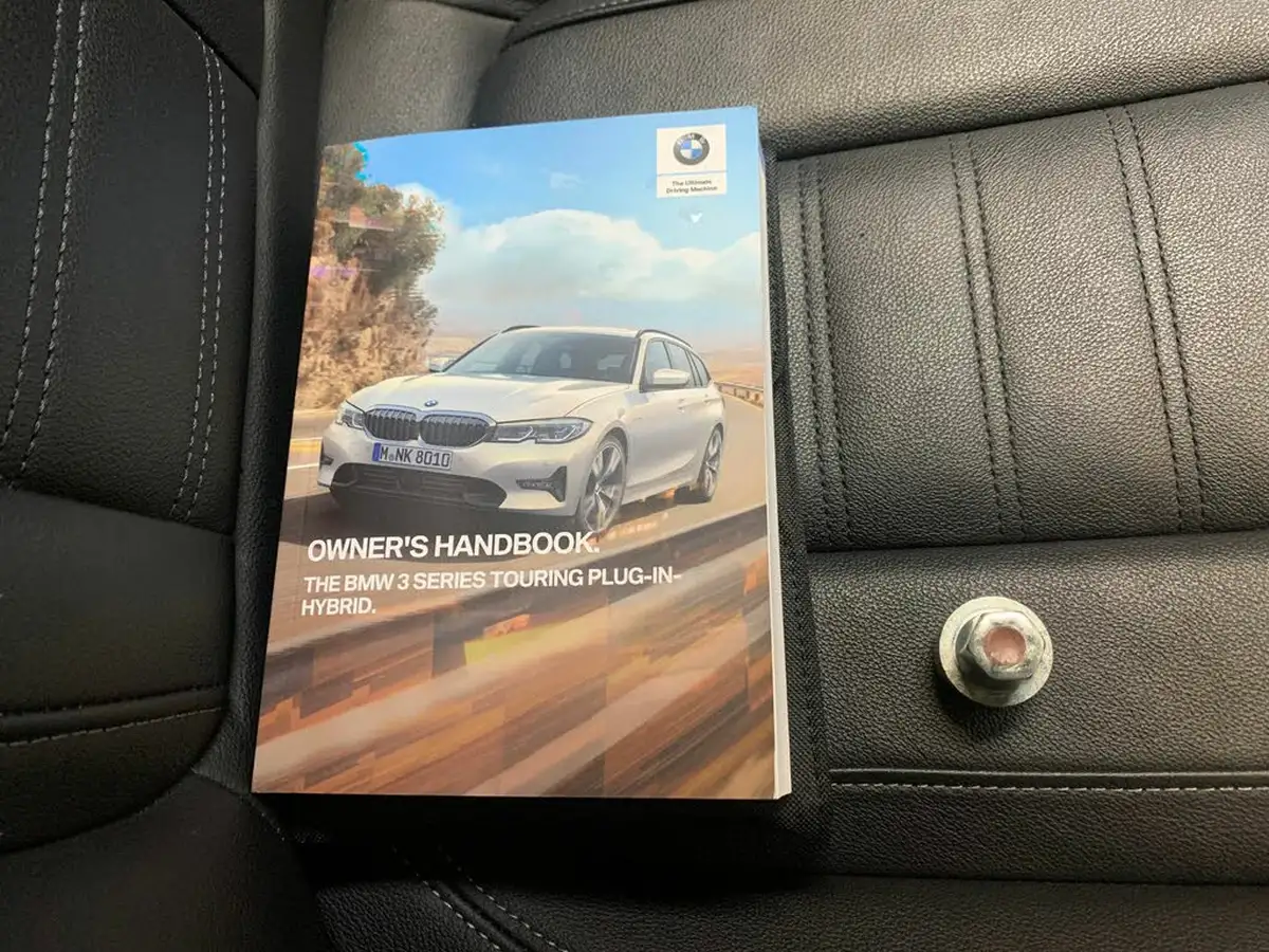 2021-bmw-3-series-20-330e-m-sport-touring-5d-big-30