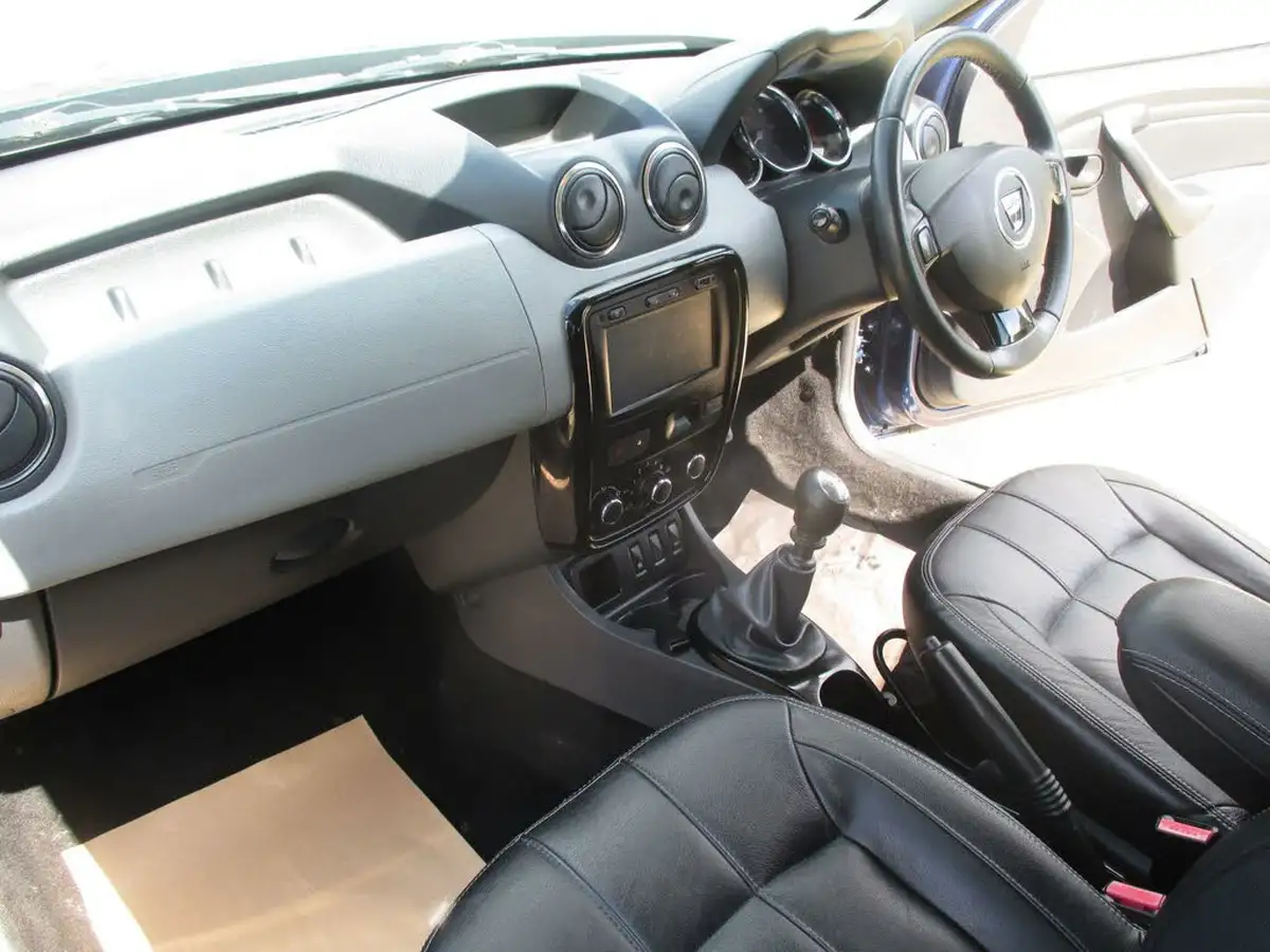 2016-dacia-duster-15dci-laureate-prime-110bhp-big-28