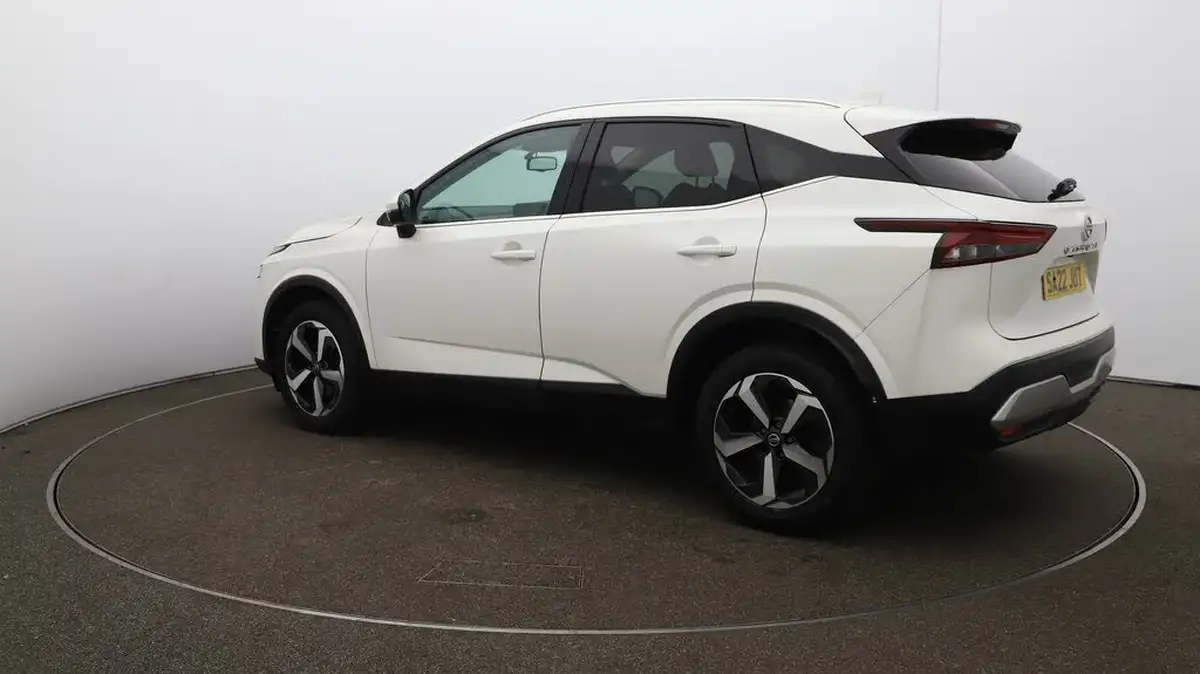 2022-nissan-qashqai-13-dig-t-n-connecta-140ps-big-26