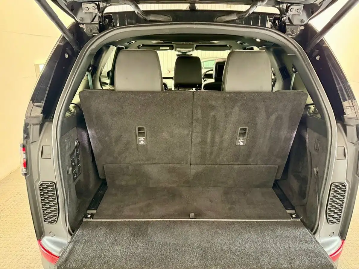 2020-land-rover-discovery-30-sd6-hse-luxury-big-37