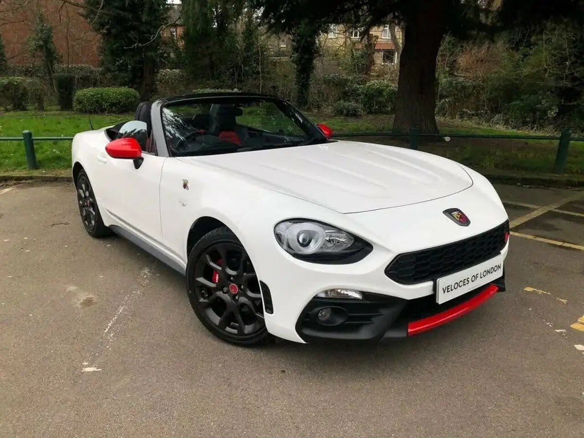 2017-abarth-124-14-multiair-spider-auto-big-0