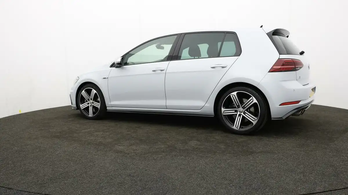 2019-volkswagen-golf-20-tsi-r-300ps-hatchback-5d-dsg-big-65