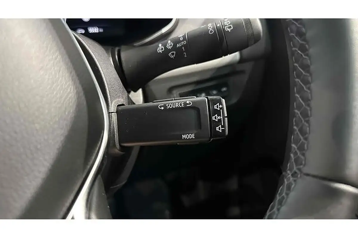 2022-renault-zoe-e-iconic-135ps-r135ze50-boost-charge-big-31