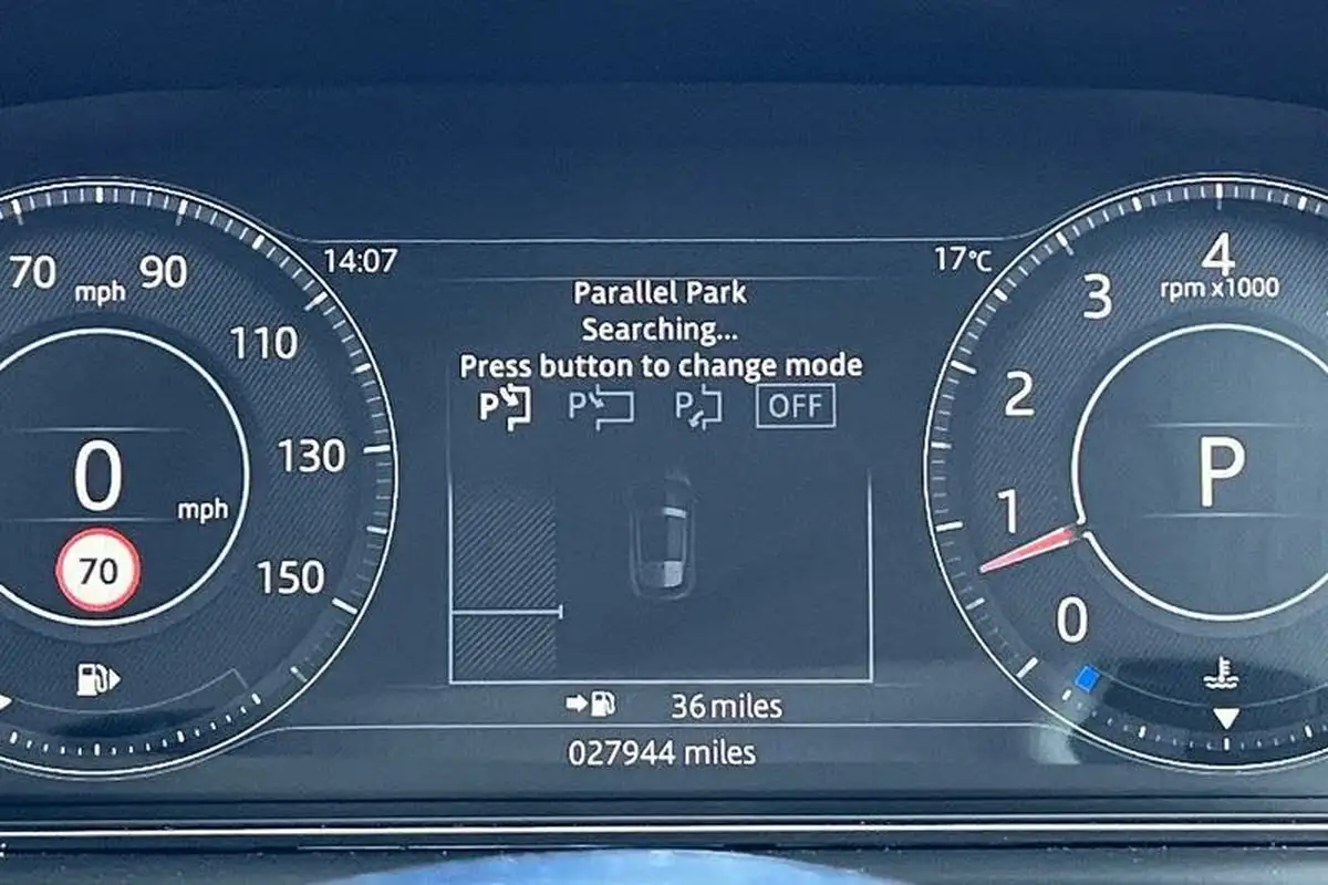 2019-jaguar-e-pace-20-i4-r-dynamic-hse-249ps-big-26