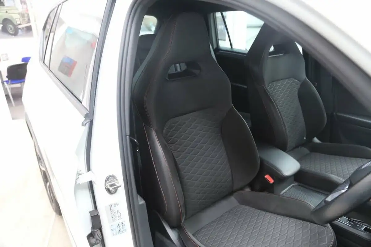 2021-seat-tarraco-15-tsi-evo-fr-big-21