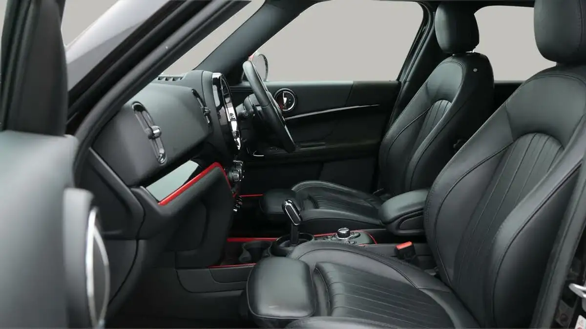 2022-mini-countryman-20-john-cooper-works-big-14