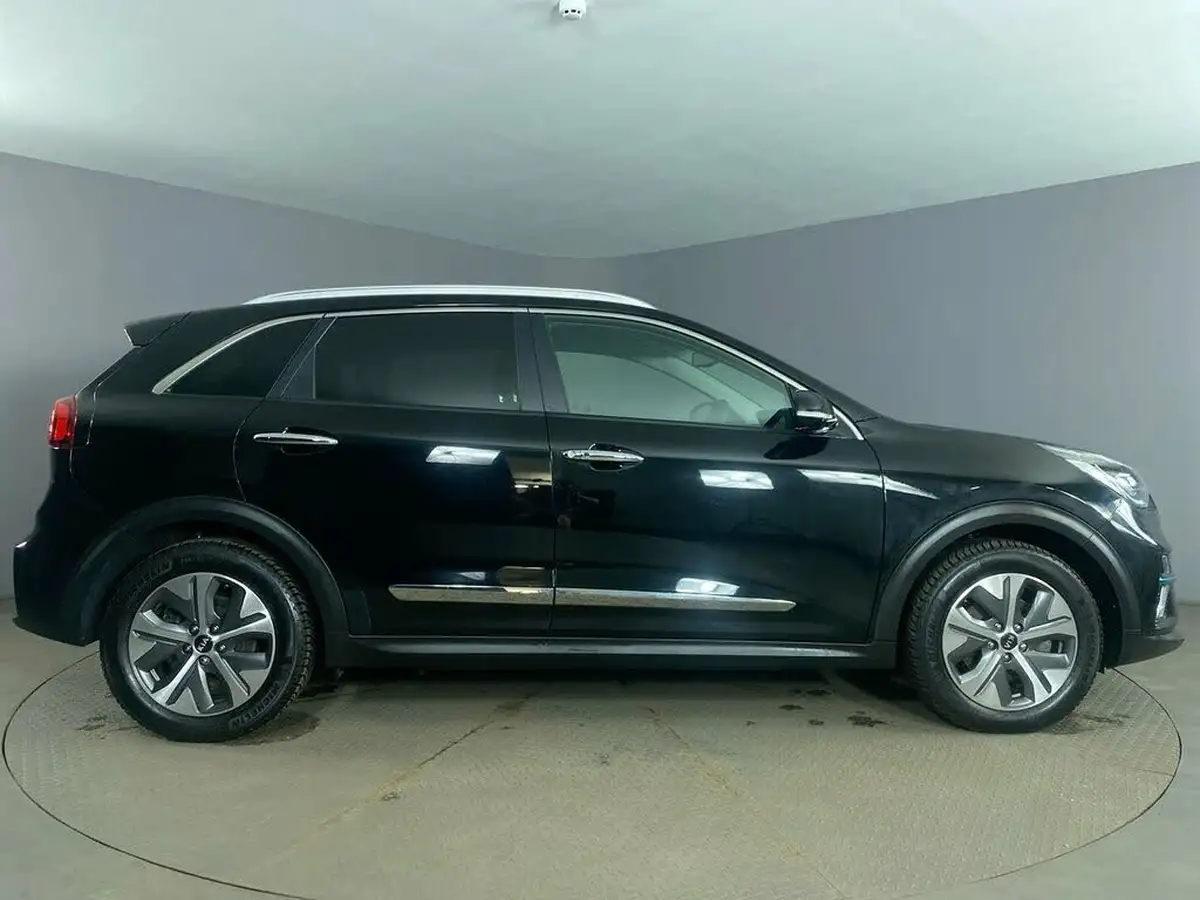 2020-kia-e-niro-ev-4-big-8