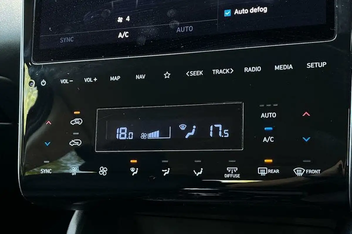 2022-hyundai-tucson-16-t-gdi-se-connect-150ps-big-29