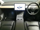 2022-tesla-model-y-e-long-range-small-10