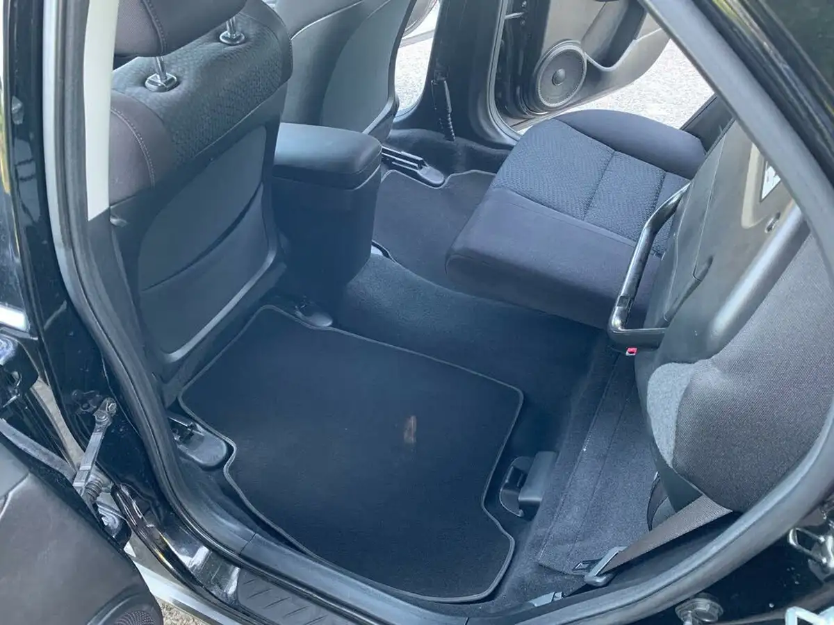 2010-honda-civic-18-es-t-auto-big-21