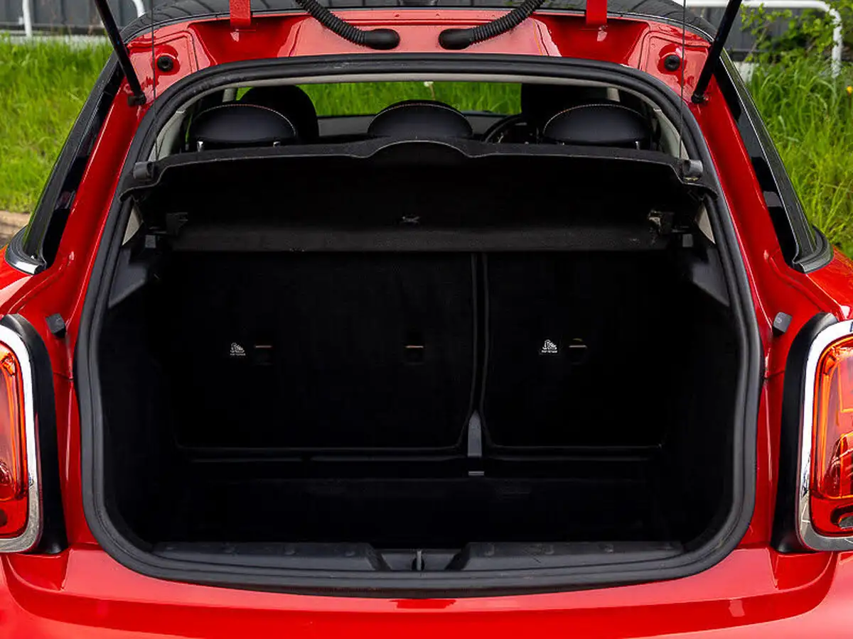 2021-mini-cooper-15-cooper-classic-hatchback-5d-big-18