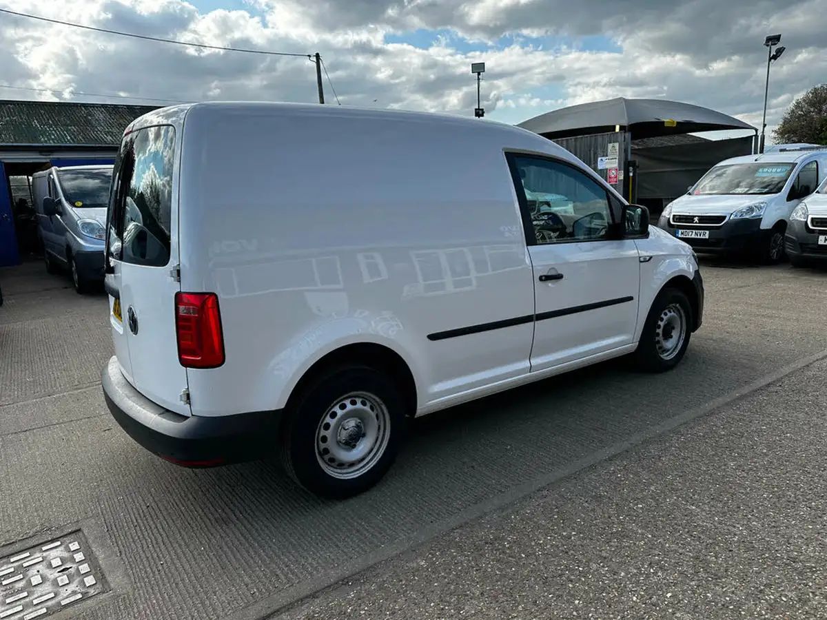 2018-volkswagen-caddy-20tdi-c20-startline-bmt-75pseu6-panel-big-10