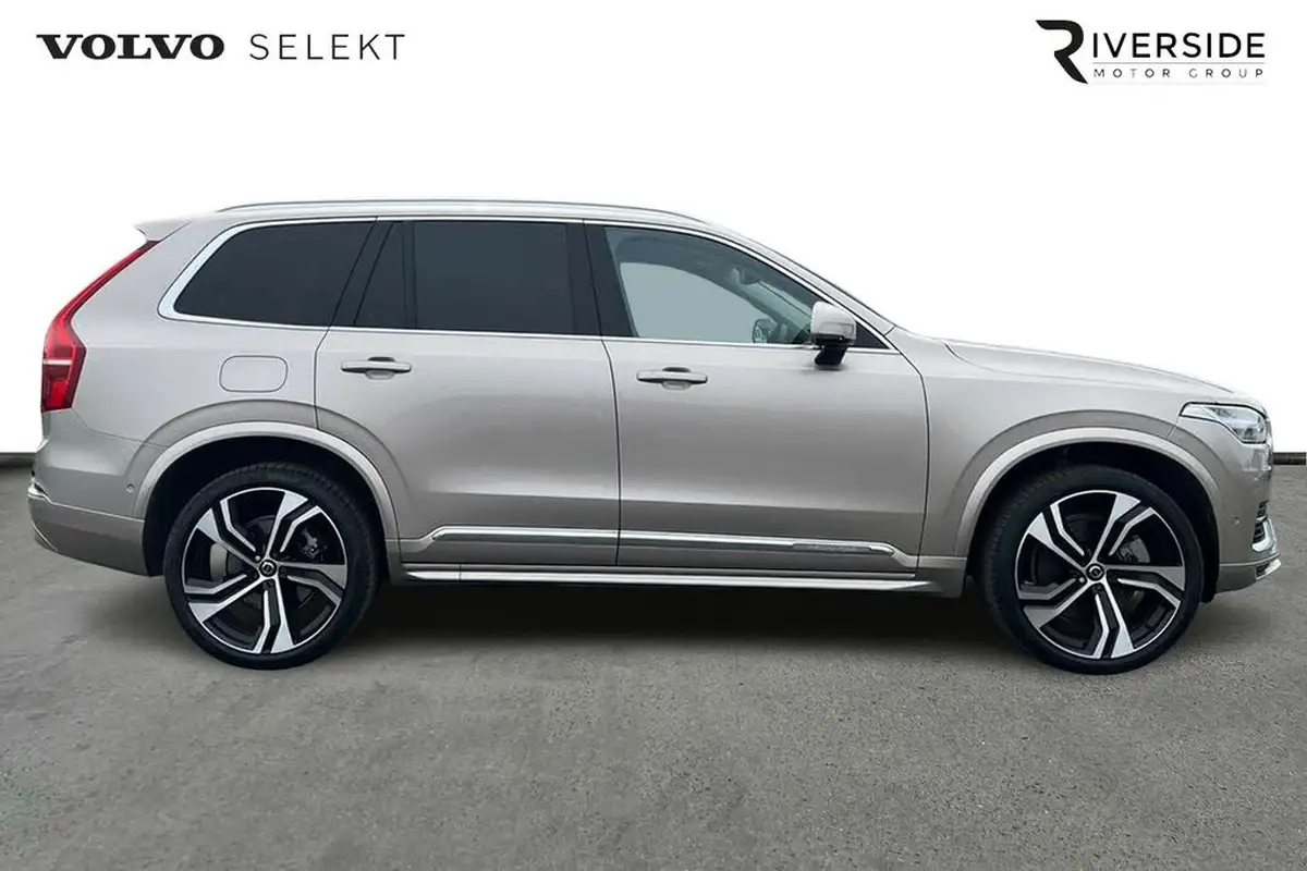 2024-volvo-xc90-20-t8-ultimate-dark-big-3