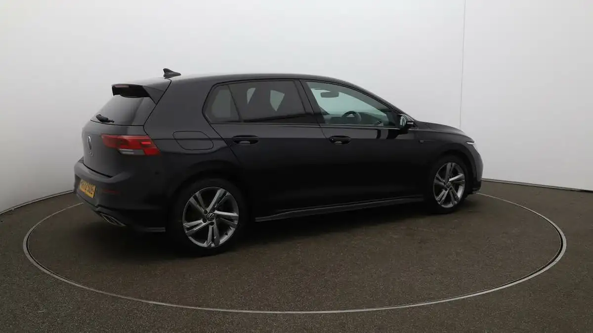 2022-volkswagen-golf-15-tsi-r-line-130ps-hatchback-big-52