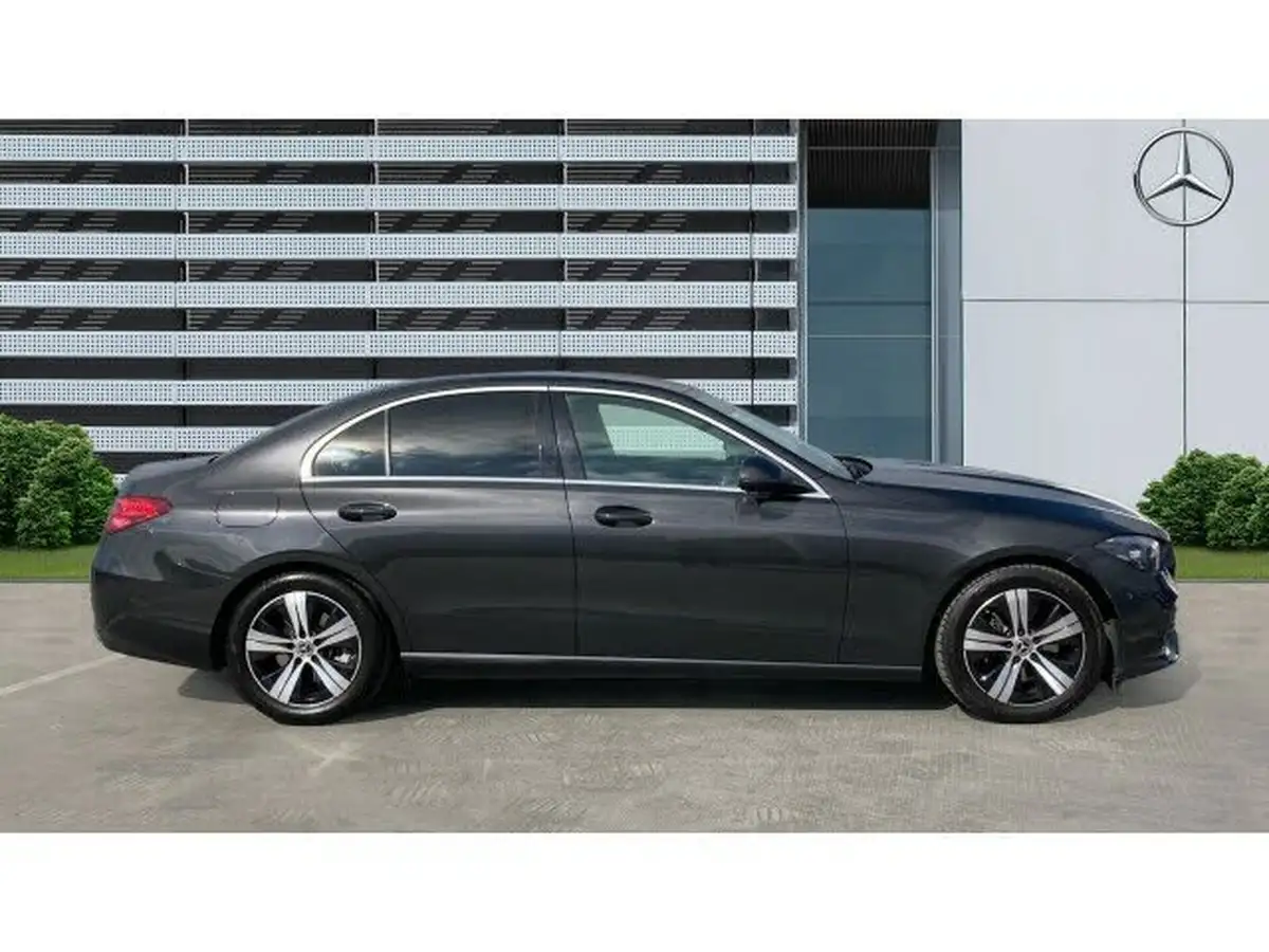 2022-mercedes-benz-c-class-15-c200-sport-204ps-saloon-4d-1496cc-big-4