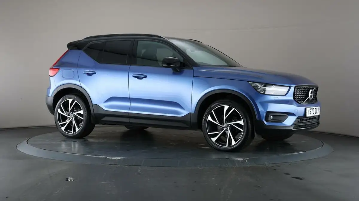 2020-volvo-xc40-20-b5-r-design-pro-big-52