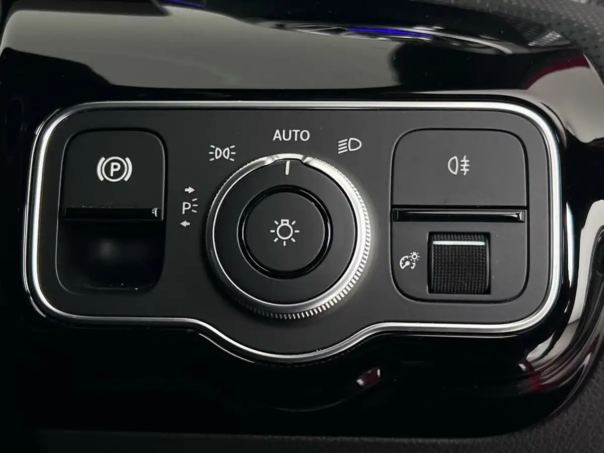 2019-mercedes-benz-a-class-13-a200-sport-premium-hatchback-5d-7g-dct-big-27
