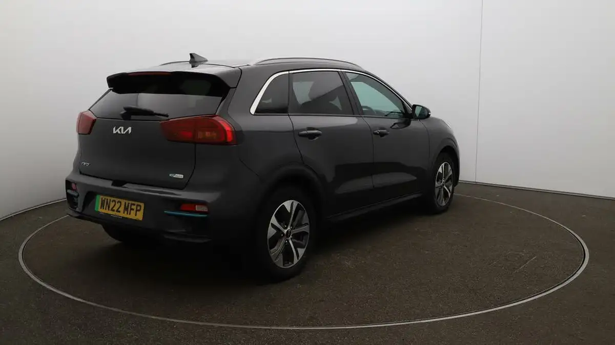 2022-kia-e-niro-ev-2-64-big-7