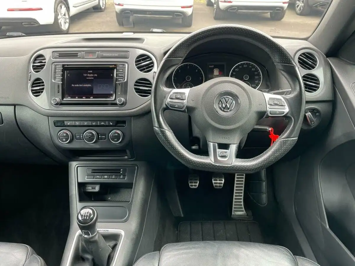 2015-volkswagen-tiguan-20tdi-r-line-edition-150ps-big-16