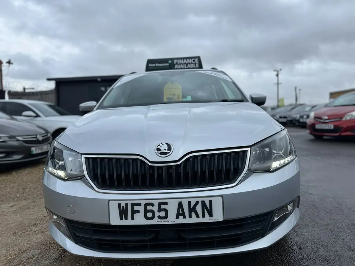 2015-skoda-fabia-12-tsi-se-l-109ps-estate-big-45