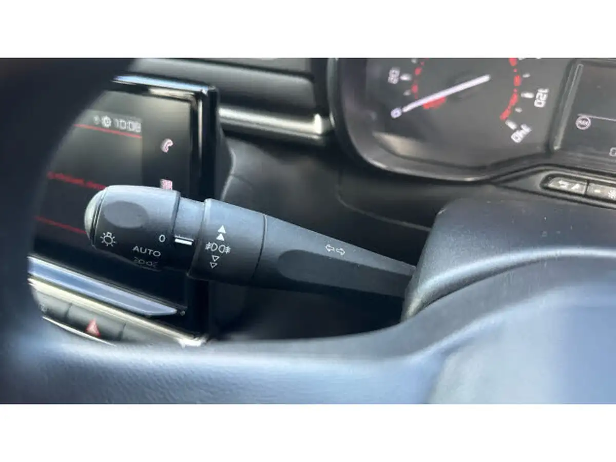 2022-citroen-c3-12-puretech-c-series-edition-83ps-ss-big-32