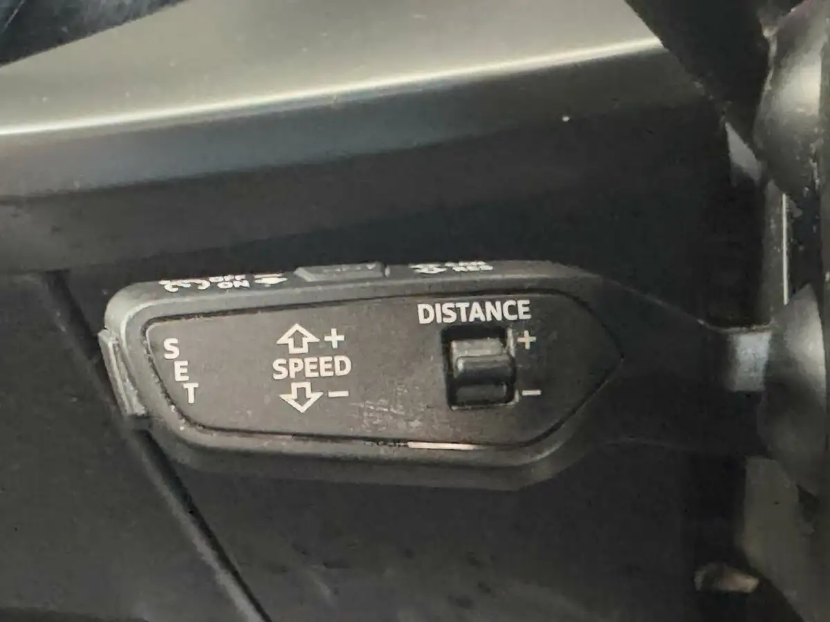 2022-audi-a3-14-40-tfsi-e-s-line-big-25