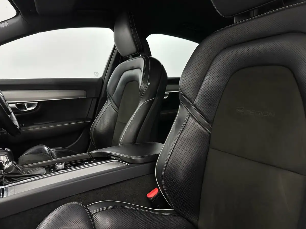 2018-volvo-s90-20td-d5-r-design-awd-big-31