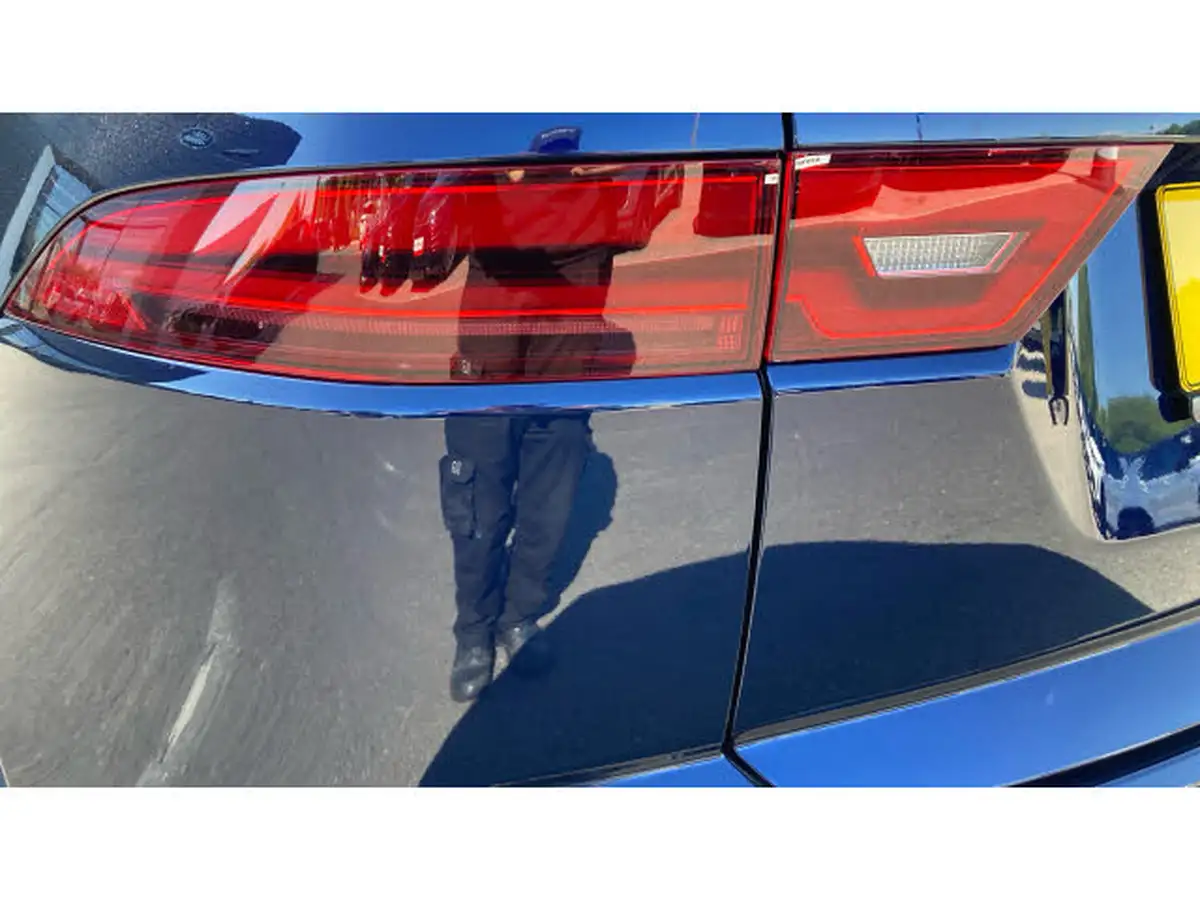 2024-jaguar-e-pace-20-d200-r-dynamic-se-black-big-18