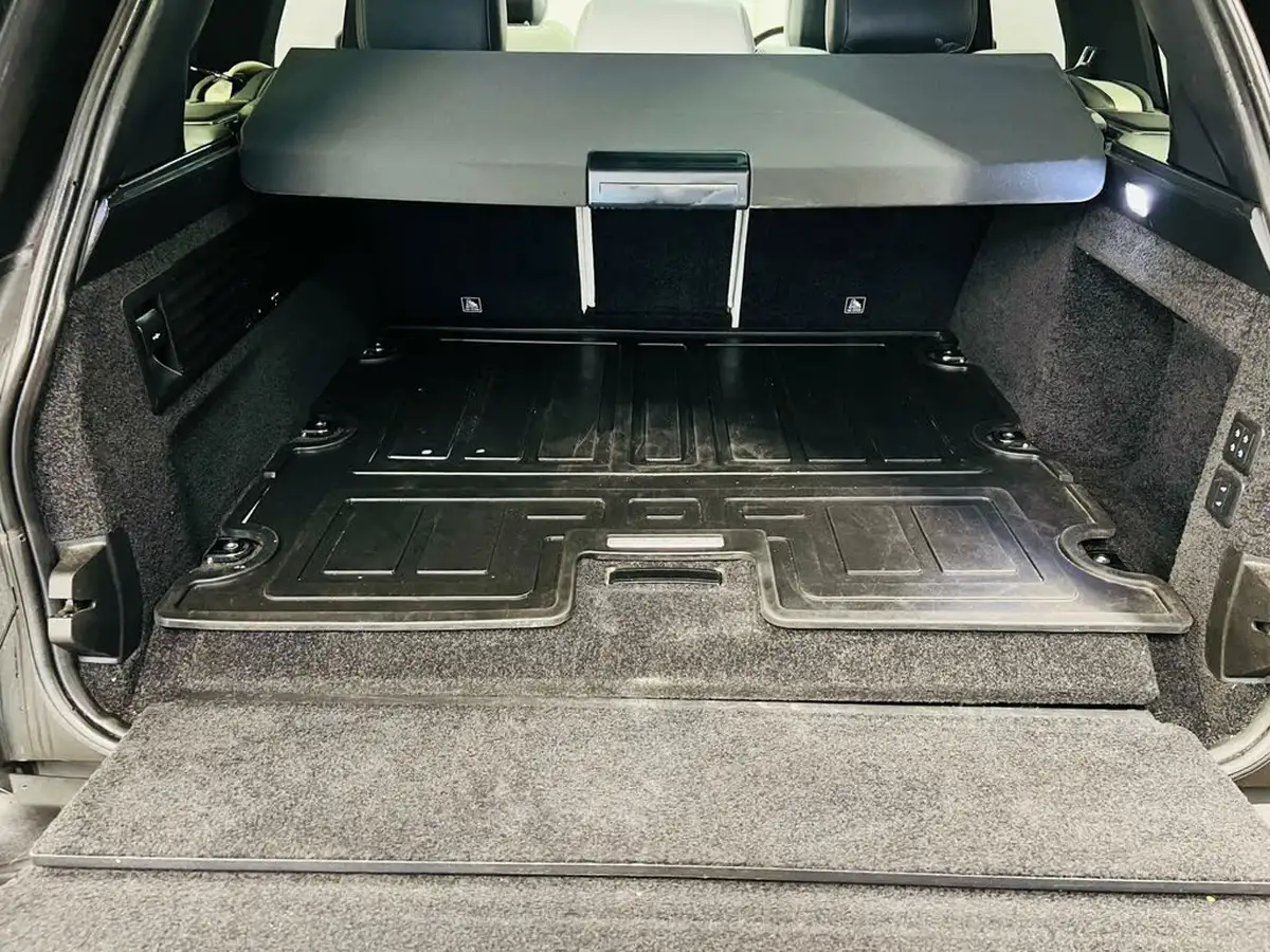 2019-land-rover-range-rover-20p400e-phev-vogue-se-big-48
