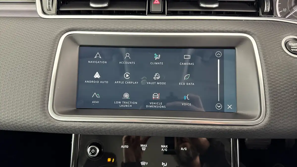2021-land-rover-range-rover-evoque-15-p300e-s-big-15