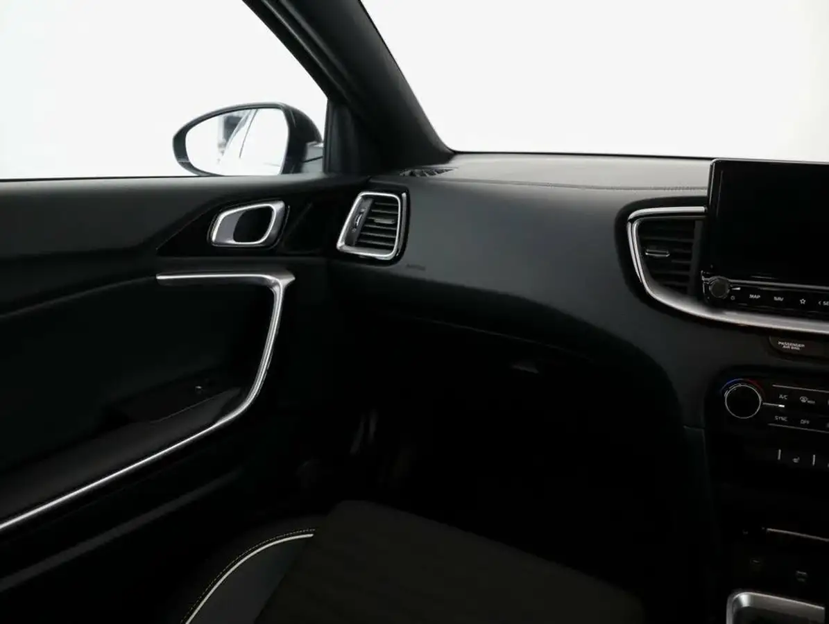 2024-kia-ceed-15-t-gdi-gt-line-138bhp-big-34