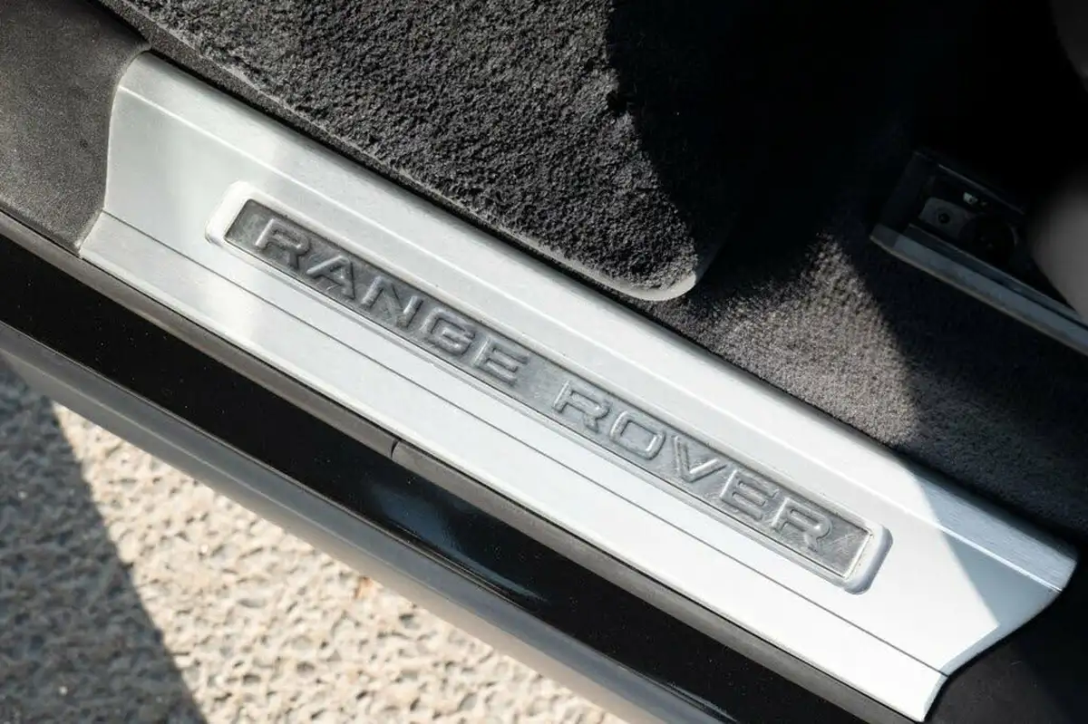 2022-land-rover-range-rover-sport-20-p400e-hse-dynamic-big-23