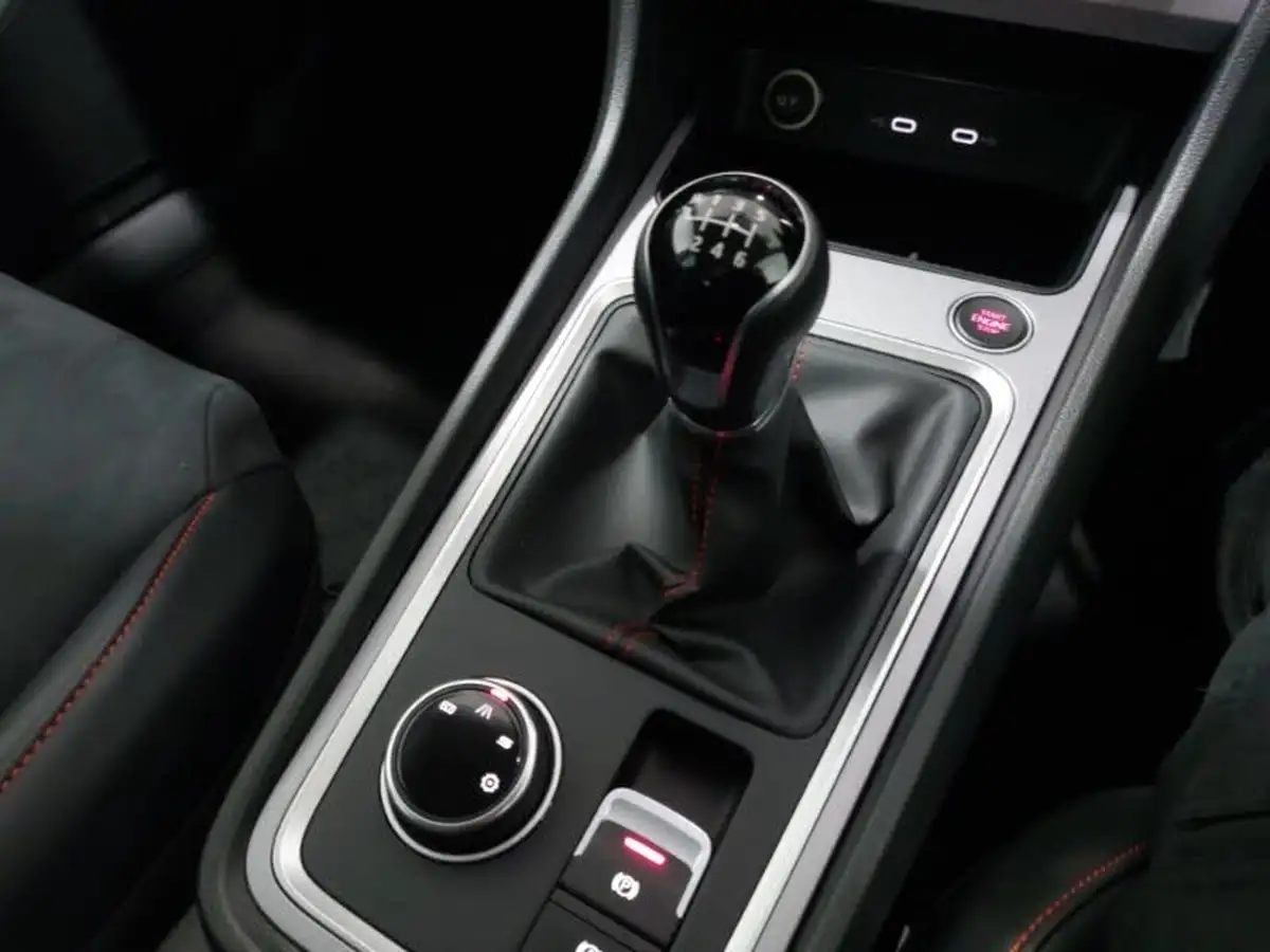 2023-seat-ateca-15-ecotsi-fr-big-16