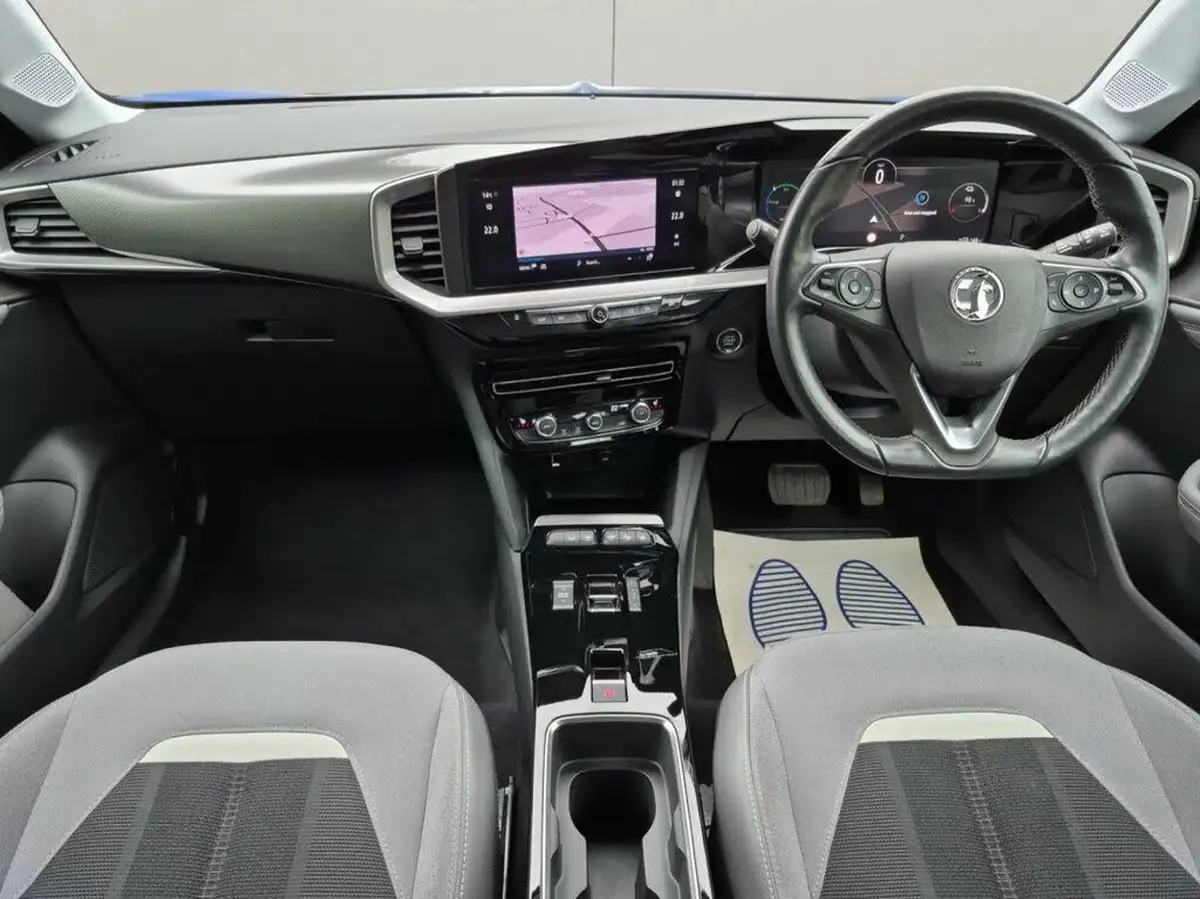 2021-vauxhall-mokka-e-elite-premium-big-4