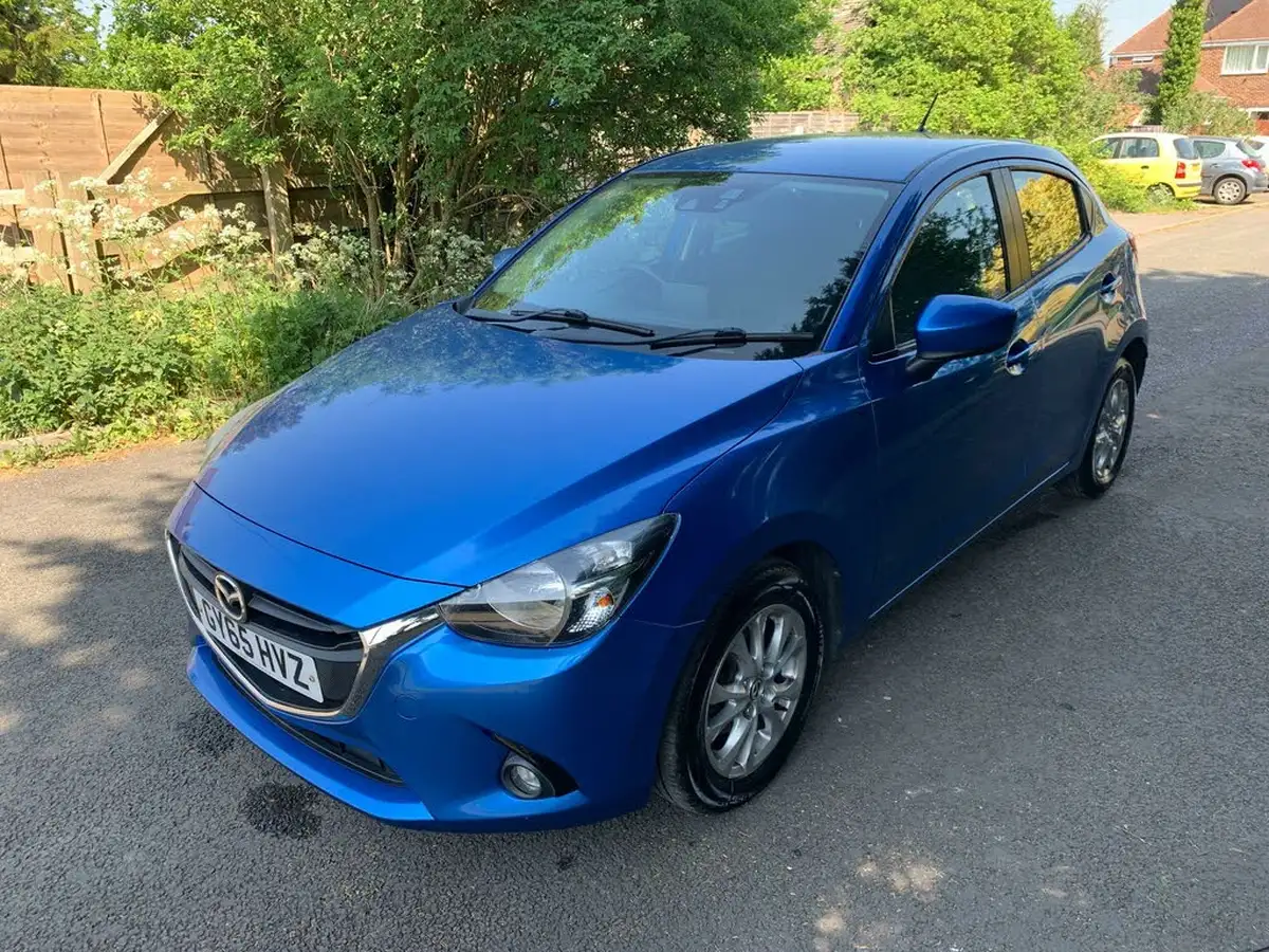 2015-mazda-mazda2-15-se-l-90ps-big-2
