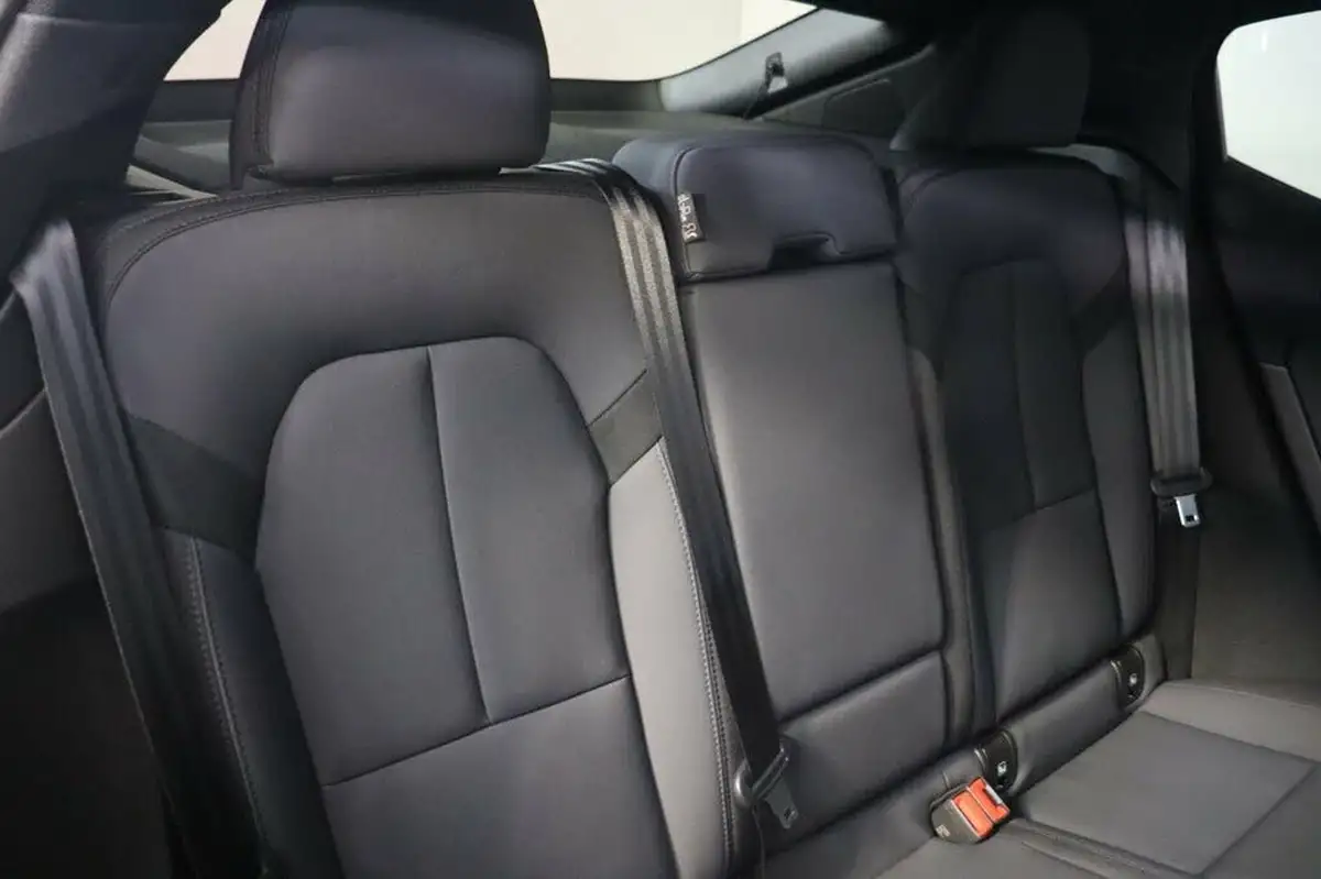 2022-polestar-polestar-2-e-ps2-300kw-longe-dual-plus-pilot-hatchback-big-27