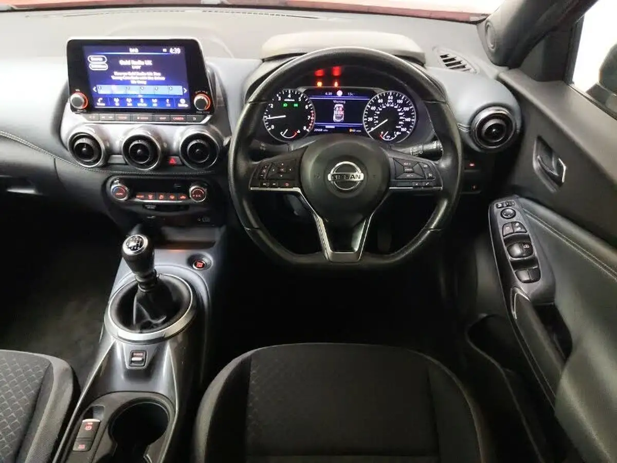 2022-nissan-juke-10-dig-t-n-connecta-big-6