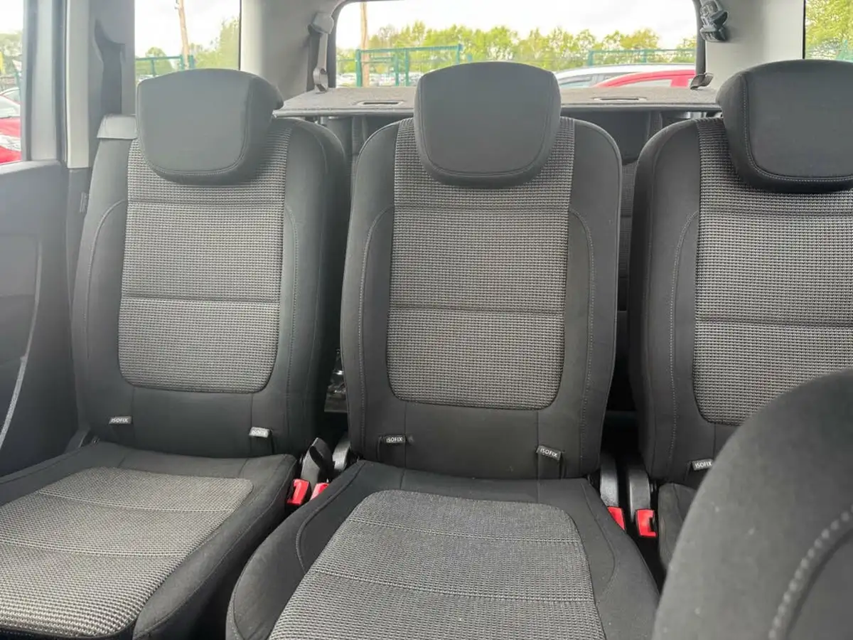 2015-volkswagen-sharan-20tdi-se-140ps-bluemotion-tech-ss-big-20
