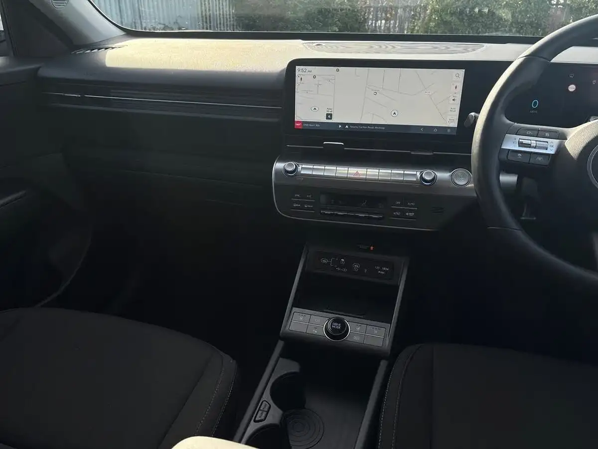 2024-hyundai-kona-e-advance-218ps-65kwh-big-19