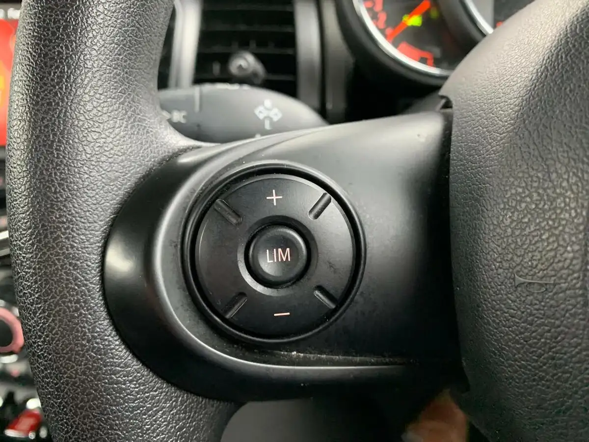 2018-mini-cooper-15-cooper-series-ii-ss-hatchback-3d-big-21